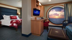 Disney Cruise Lines Disney Dream & Fantasy Ocean View Staterooms G07-DDDF-deluxe-family-oceanview-stateroom-catRoomDivider8A-03.jpg
